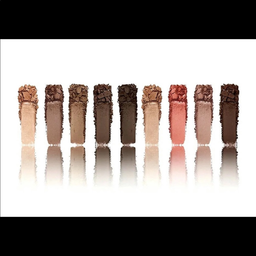 NEW! STUDIO MAKEUP EYESHADOW PALETTE
